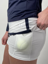 Load image into Gallery viewer, Scallop Skort- White/Navy