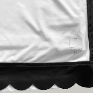 Scallop Skort- White/Navy