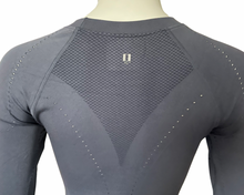 Load image into Gallery viewer, 70° Signature Seamless Long Sleeve Tee in Indigo Blue