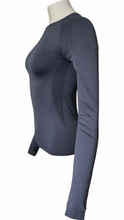 Load image into Gallery viewer, 70° Signature Seamless Long Sleeve Tee in Indigo Blue