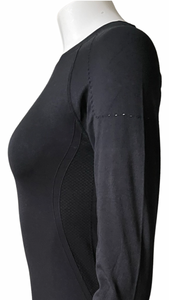 70° Signature Seamless UPF 50+ Long Sleeve Tee in Classic Black